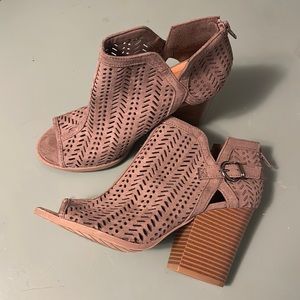 Daytrip open toe heels